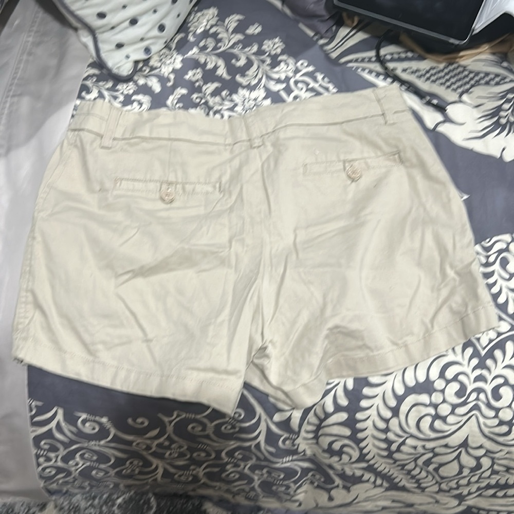 Women’s Shorts Brand :Cambridge Dry Goods - Picture 3 of 4